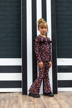 Cargar imagen en el visor de la galería, Flared Pants Lydian
