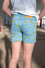 Cargar imagen en el visor de la galería, Jeans Shorts Kuni
