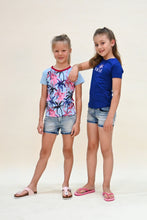 Lade das Bild in den Galerie-Viewer, T-shirt Nieke
