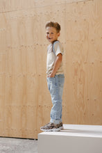 Cargar imagen en el visor de la galería, T-shirt Savi
