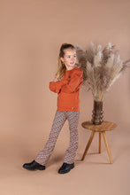 Cargar imagen en el visor de la galería, Flared Pants Felin
