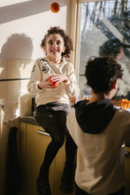 Cargar imagen en el visor de la galería, Sweater Naura
