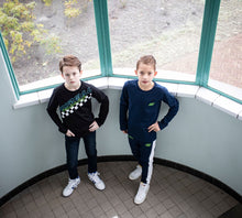 Lade das Bild in den Galerie-Viewer, Longsleeve Cruz
