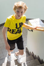 Afbeelding in Gallery-weergave laden, T-shirt  Olin
