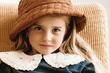 Lade das Bild in den Galerie-Viewer, Sweater Dakota
