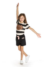 Cargar imagen en el visor de la galería, T-shirt Raissa
