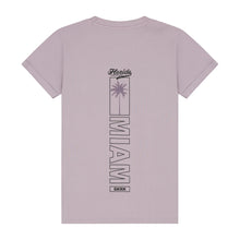 Lade das Bild in den Galerie-Viewer, T-shirt Teppe
